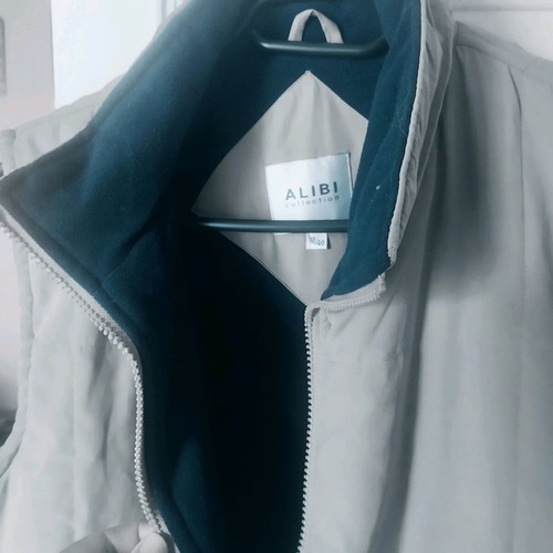 Sleeveless vest like new for boys 11-12 years, size 12