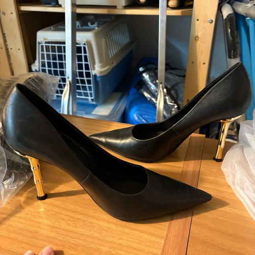 Zara leather pumps used size 38