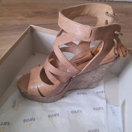 Kanna sandals new, beige, size 37
