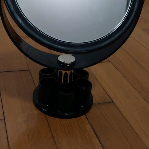 Double makeup mirror like new