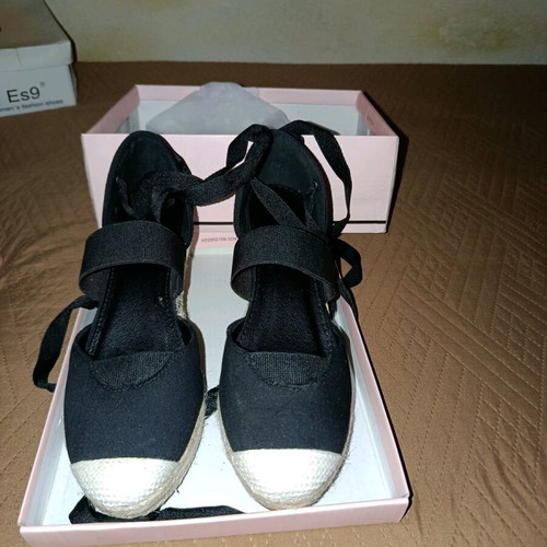 Black summer platform sandals with ankle tie, size 41