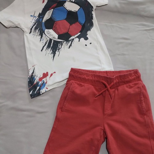 Bermuda shorts and T shirt used for 5 years old, white and red