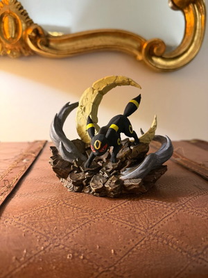 Umbreon diorama figure, handmade 3D printed and painted