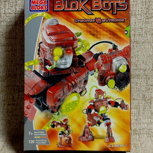 Mega Bloks Clash Transforming Blok Bots 9391 sealed vintage toy