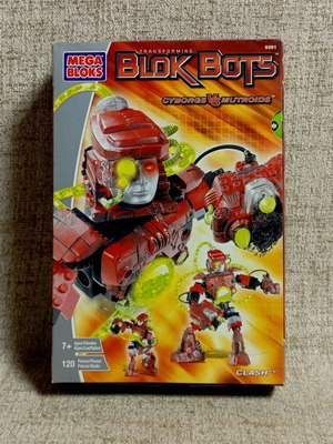 Mega Bloks Clash Transforming Blok Bots 9391 sealed vintage toy