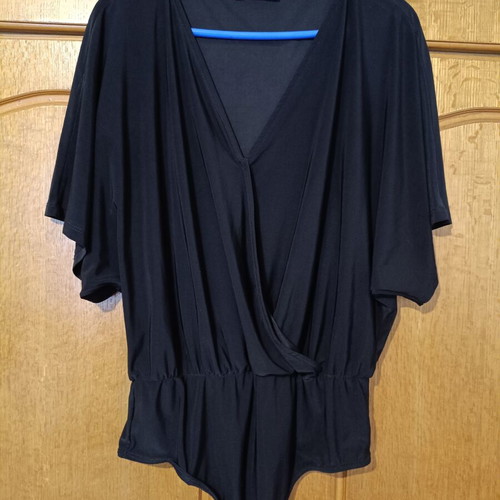 Black Celestino bodysuit like new, size L
