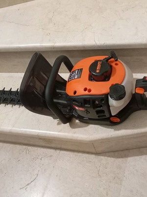 Kraft petrol hedge trimmer with rotating handle like new