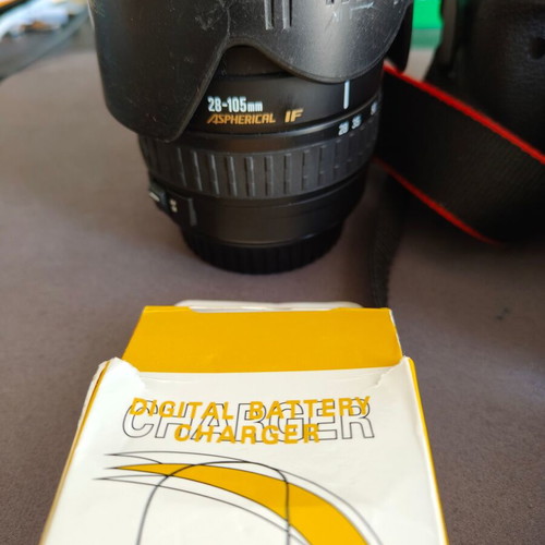 Canon EOS 750D used camera with lenses and batteries