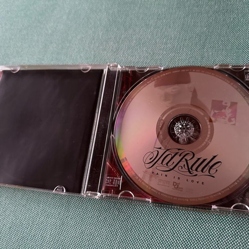 Ja Rule Pain Is Love CD like new, hip-hop album