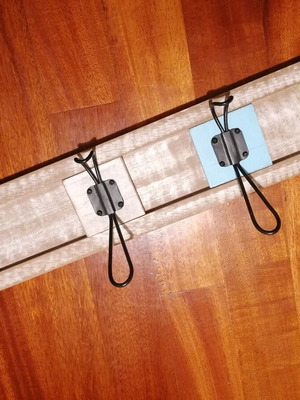 Coat Rack 8 Positions like new, multicolor