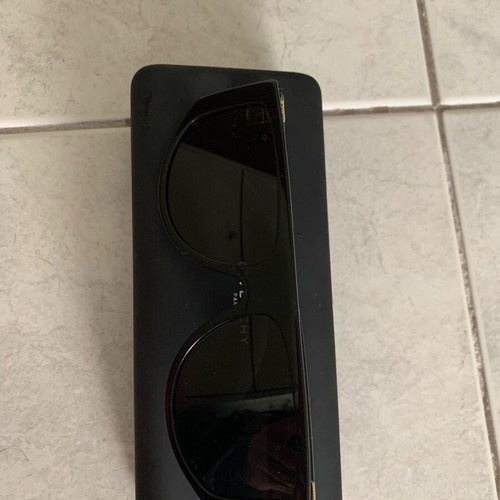 Givenchy sunglasses like new, black with gold details