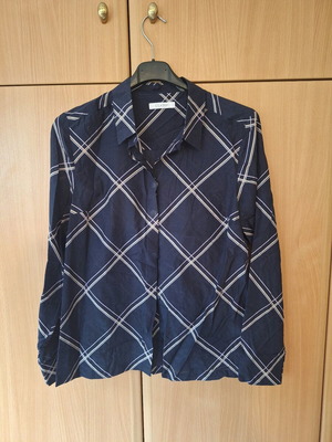Marks & Spencer shirt used, size S, blue with fabric defect