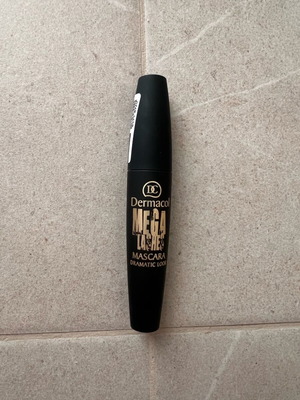 Dermacol Mega Lashes mascara new for eyelash volume