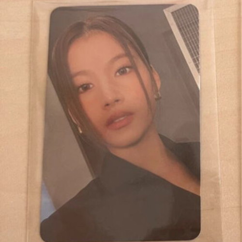 Twice Sana photocard like new