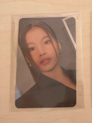 Twice Sana photocard like new
