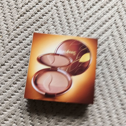 Cosmetics pack 5 pieces with Yves Saint Laurent and Huda Beauty