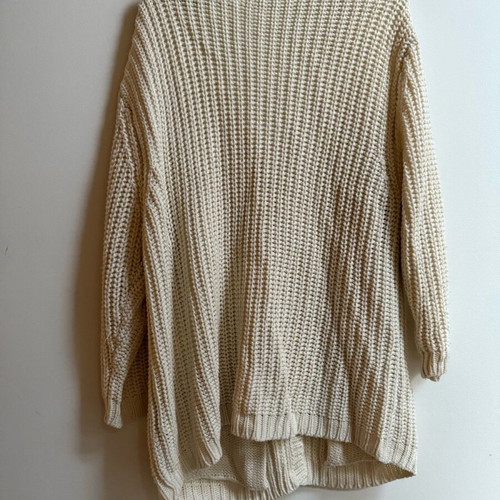 Monki cardigan white very oversized used with nice buttons M/L