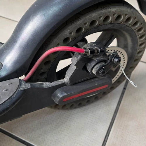 Xiaomi Mi Electric Scooter M365 μεταχειρισμένο με συμπαγή λάστιχα