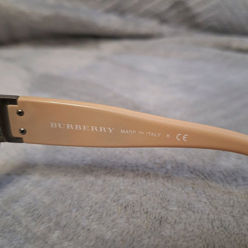 Burberry women's sunglasses like new, black and beige