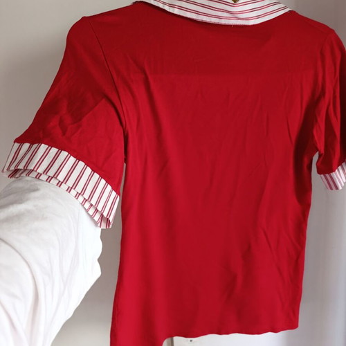 Christian Mattel T-shirt small like new, red and white