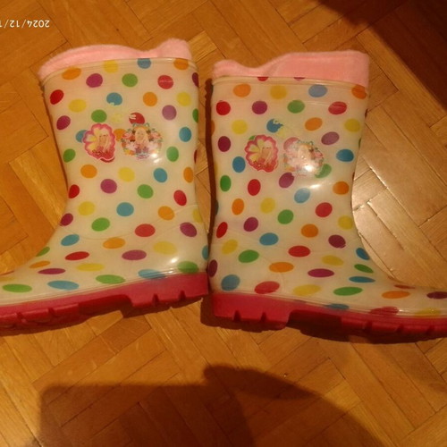 Girls' galotses size 33 like new