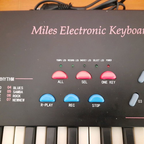 Miles 3738 children's keyboard used for ages 6+