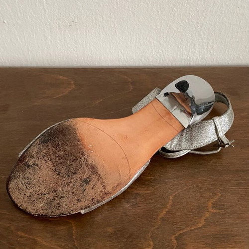 Dance shoes used size 39, leather silver