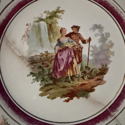 Vintage ceramic plate used, diameter 23cm, repaired