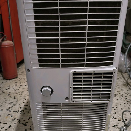 Inventor Chilly 9,000 BTU portable floor air conditioner used, fully functional