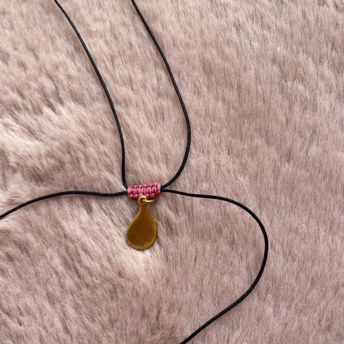 Necklace new with adjustable length