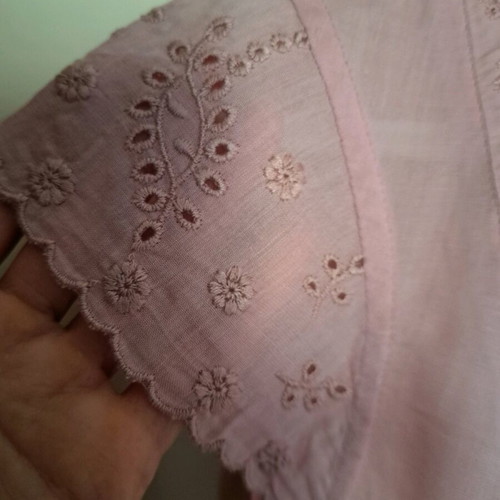Benetton short-sleeve shirt pink like new, size XS-S