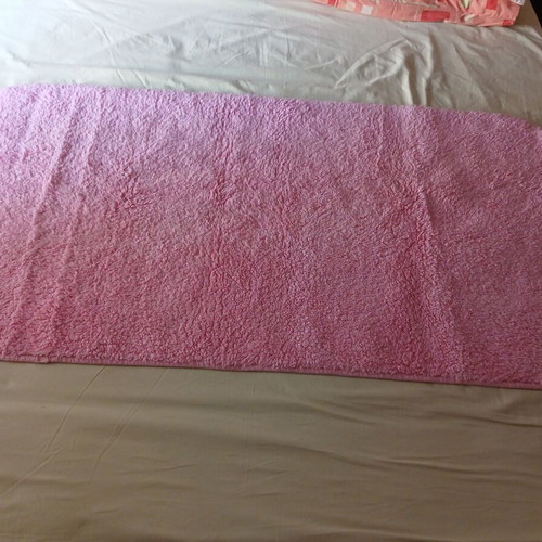 Pink bathroom rug, 100% cotton, German origin