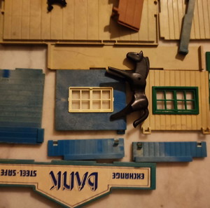 Playmobil lyra vintage τράπεζα και μέρη του σαλουν