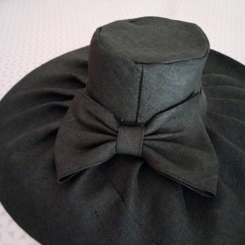 Women's hat new, black, size 57 for sea and outdoors
