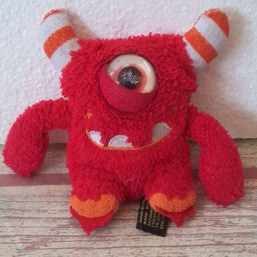 Vintage plush Monster Red Korimco Monstrous Cyclops used