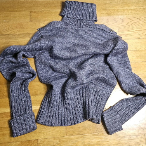 Mango sweater with wool and metallic yarn like new, gray silver size M