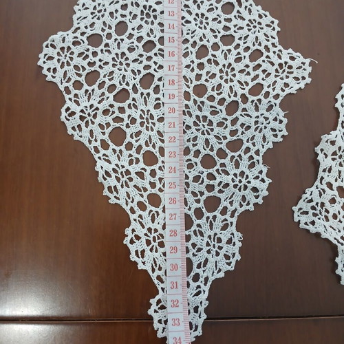 Vintage set of 3 diamond-shaped crochet doilies, handmade