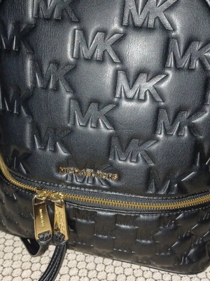 Δερμάτινο backbag Michael Kors σαν καινούργιο, μαύρο