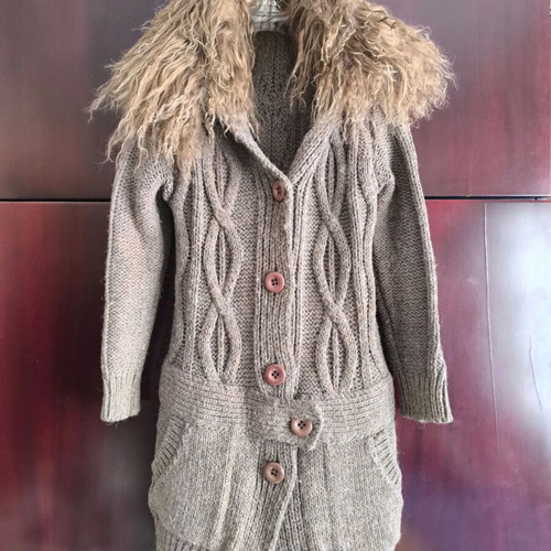 Wool long cardigan with fur collar like new, size S