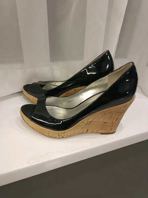 GUESS 37 номер