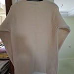 Wool sweater ecru like new