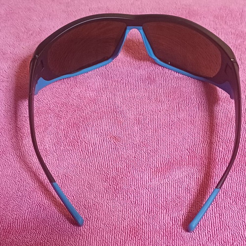 Quechua MH140 Hiking Sunglasses new, black and blue