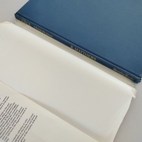 Book Greece - A Photographic Journey used, R. Matthews, English