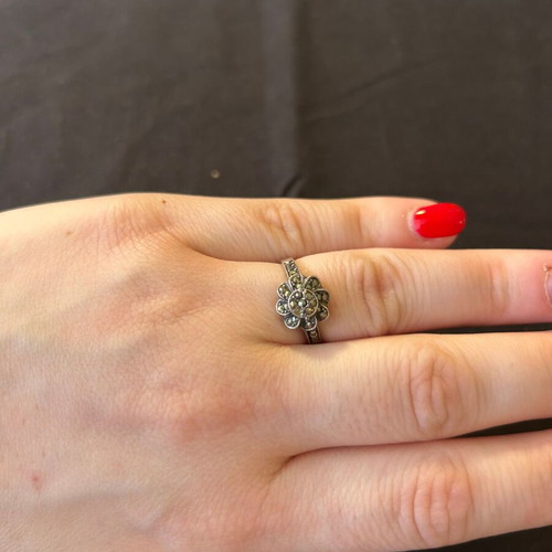 Silver 925 ring like new