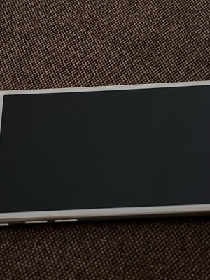 iPhone 6 used with original parts and burnt backlight chip
