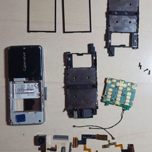Sony Ericsson C510 parts used