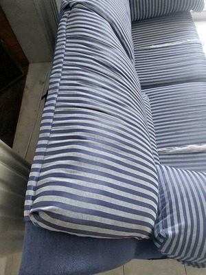 Καναπές διθέσιος κρεβάτι μεταχειρισμένος με αναδιπλούμενο μηχανισμό