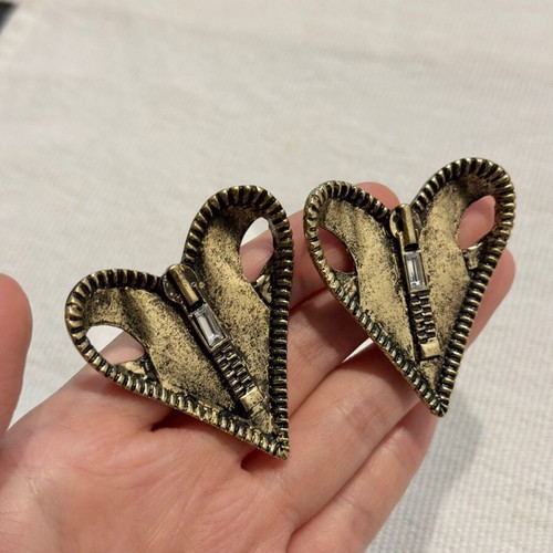 Vintage Style Bronze Large Heart Zipper Clip On Earring new