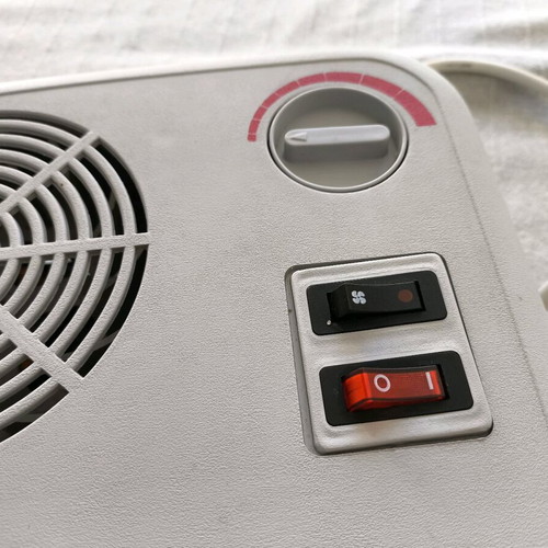 Fan Heater Flat Type 1000/2000W like new