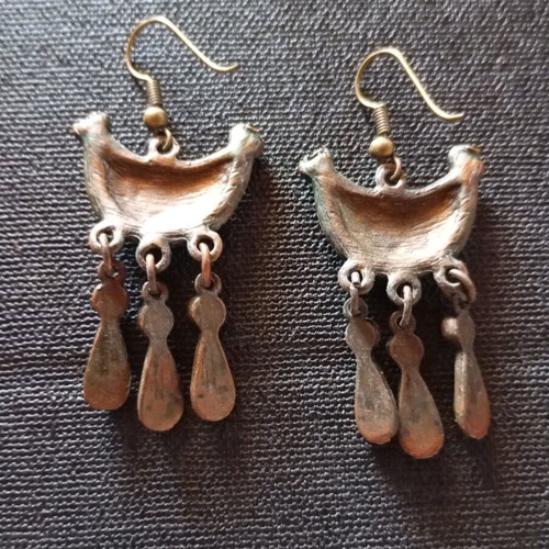 Boho earrings two pairs like new